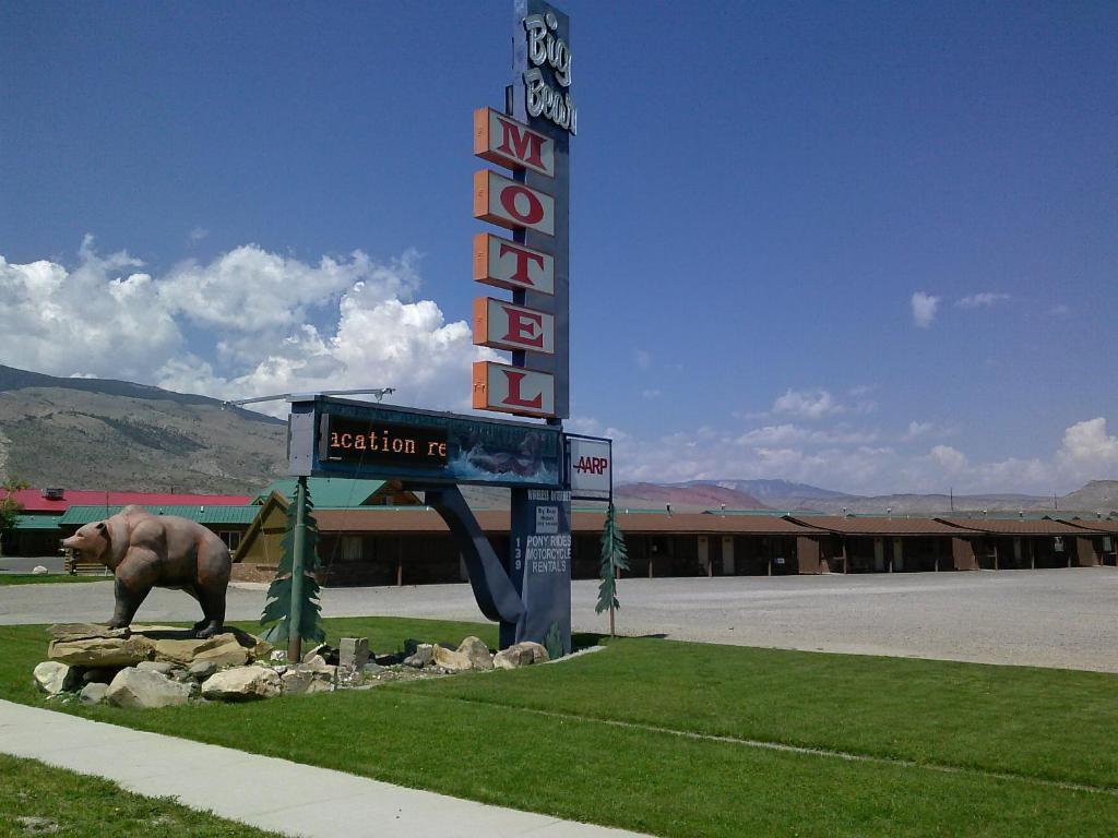 Big Bear Motel Cody Exterior photo